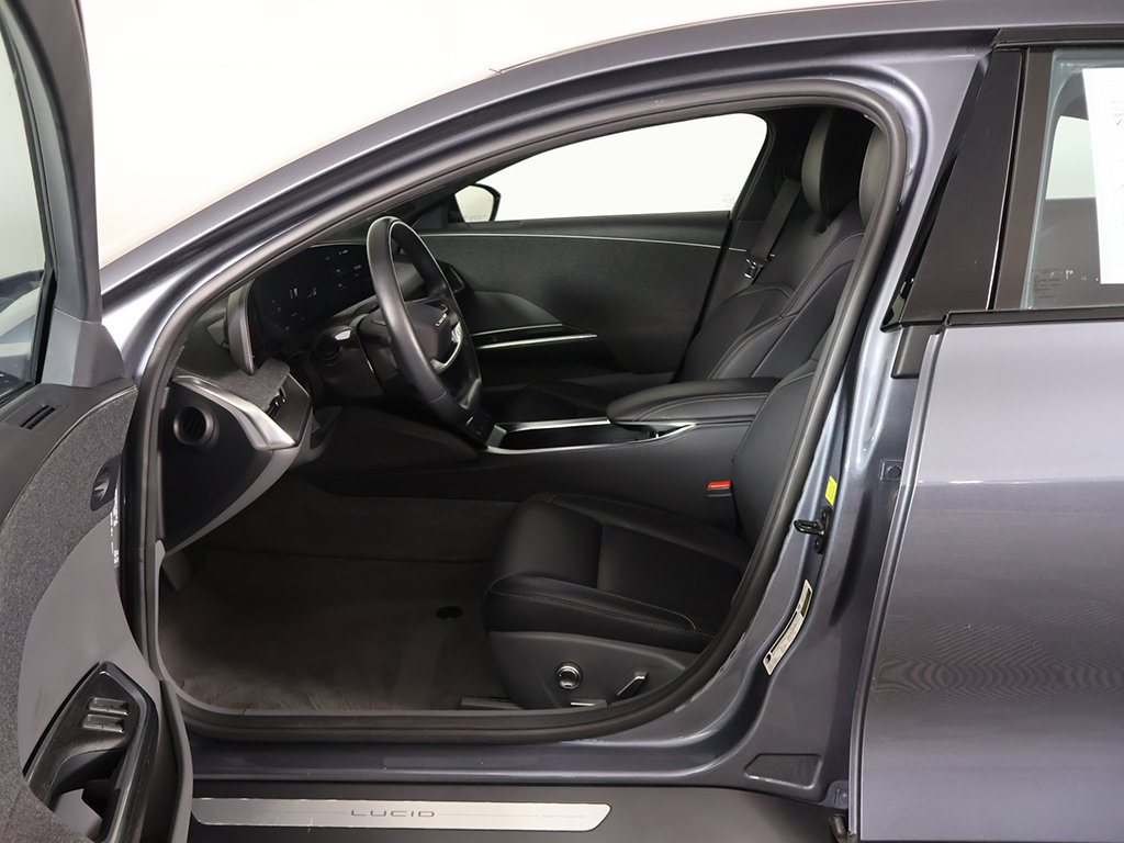 Used 2023 Lucid Air Pure AWD/4WD image 27