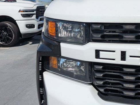 Used 2021 Chevrolet Silverado 1500 Custom w/ Rally Edition image 8