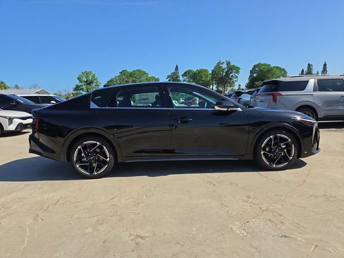 New 2026 Kia K4 GT-Line w/ GT-Line Premium Package FWD image 9