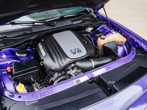 Used 2013 Dodge Challenger R/T image 69