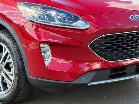 Used 2022 Ford Escape SEL w/ Class II Trailer Tow Package AWD/4WD image 11