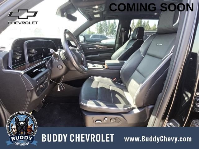 Used 2023 Cadillac Escalade Premium Luxury w/ Performance Package AWD/4WD image 6