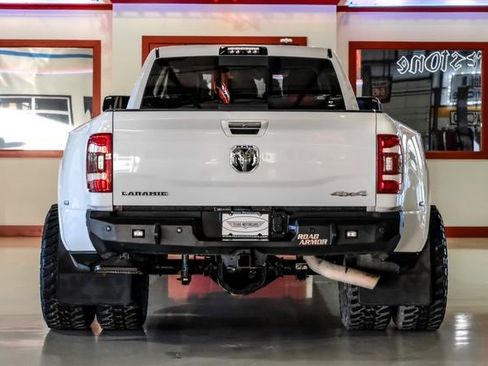 Used 2020 RAM 3500 Laramie image 11