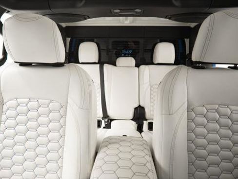 Used 2021 Jeep Gladiator Sport image 14