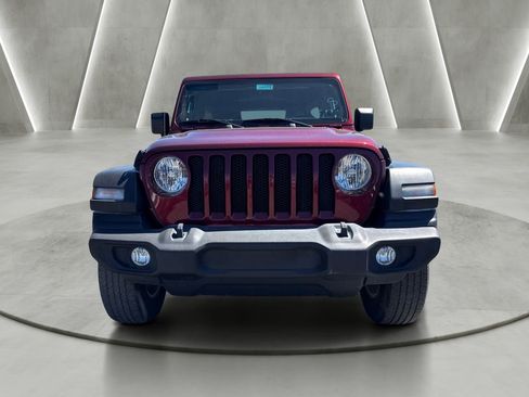 Used 2022 Jeep Wrangler Unlimited Sport AWD/4WD image 2