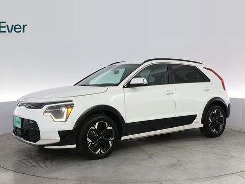 Used 2023 Kia Niro Wind image 15