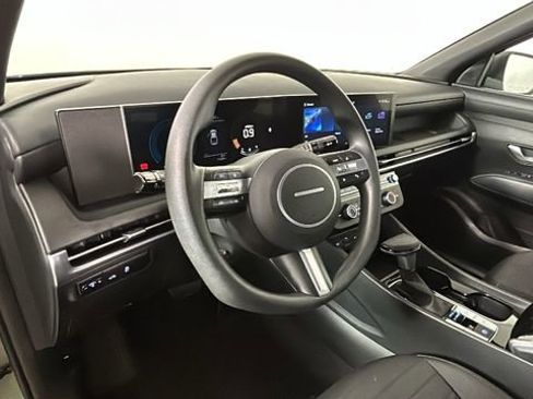 Certified 2025 Hyundai Santa Cruz SE FWD image 14