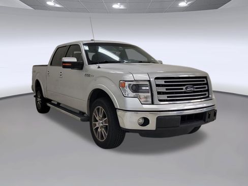 Used 2014 Ford F150 Lariat w/ Equipment Group 502A Luxury AWD/4WD image 5