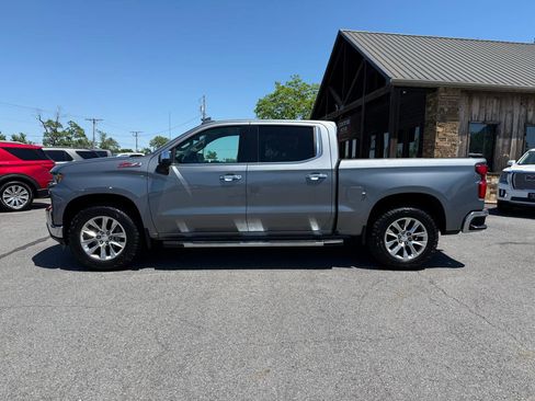 Used 2021 Chevrolet Silverado 1500 LTZ AWD/4WD image 3