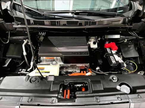 Used 2021 Nissan Leaf S w/ S Charge Package image 12