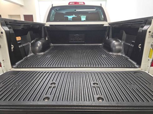 Used 2018 Toyota Tundra 1794 Edition AWD/4WD image 31