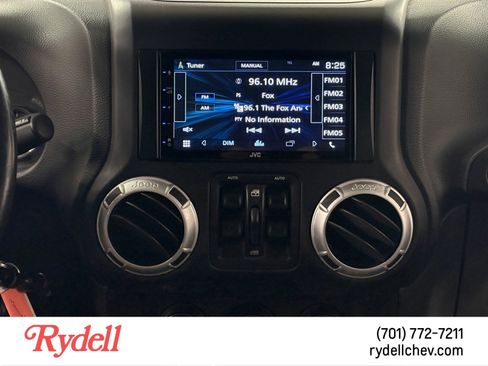 Used 2013 Jeep Wrangler Unlimited Sport AWD/4WD image 20