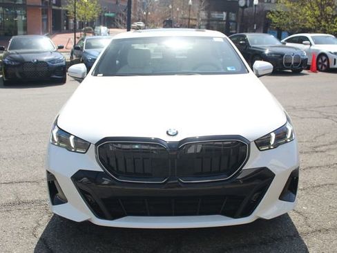 New 2026 BMW 540i xDrive w/ M Sport Package image 3