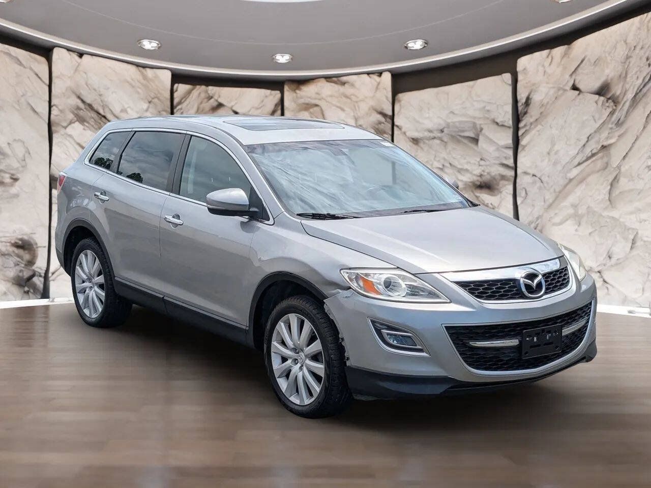 Used 2010 MAZDA CX-9 Grand Touring w/ Moonroof & Bose Audio Pkg FWD image 18