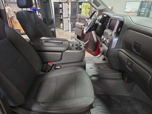 Used 2021 GMC Sierra 1500 Elevation w/ X31 Off-Road Package AWD/4WD image 10