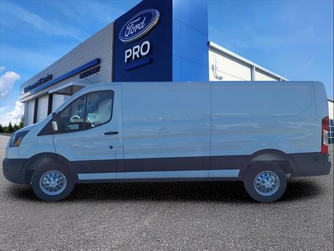 New 2025 Ford Transit 350 148 Low Roof AWD image 21