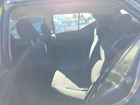 Used 2023 Nissan Kicks S FWD image 11