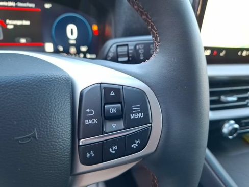 New 2026 Ford Explorer Active AWD/4WD image 19
