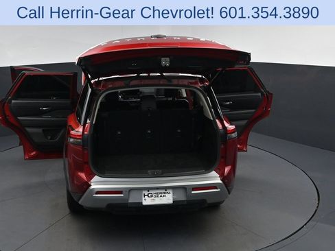 Used 2023 Nissan Pathfinder SL w/ SL Premium Package FWD image 49