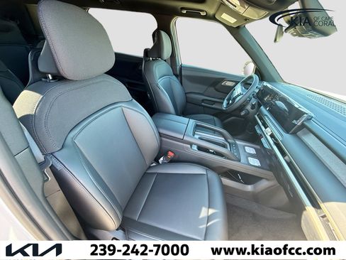 New 2027 Kia Telluride S image 16