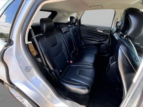 Used 2017 Ford Edge Titanium AWD/4WD image 27