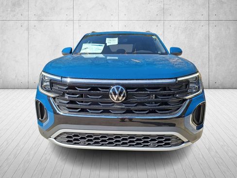 Used 2026 Volkswagen Atlas Cross Sport SE FWD image 8