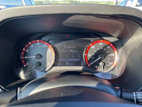 Used 2025 Nissan Frontier PRO-4X w/ Interior Protection Package AWD/4WD image 16