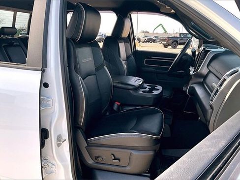 Used 2022 RAM 3500 Laramie image 7