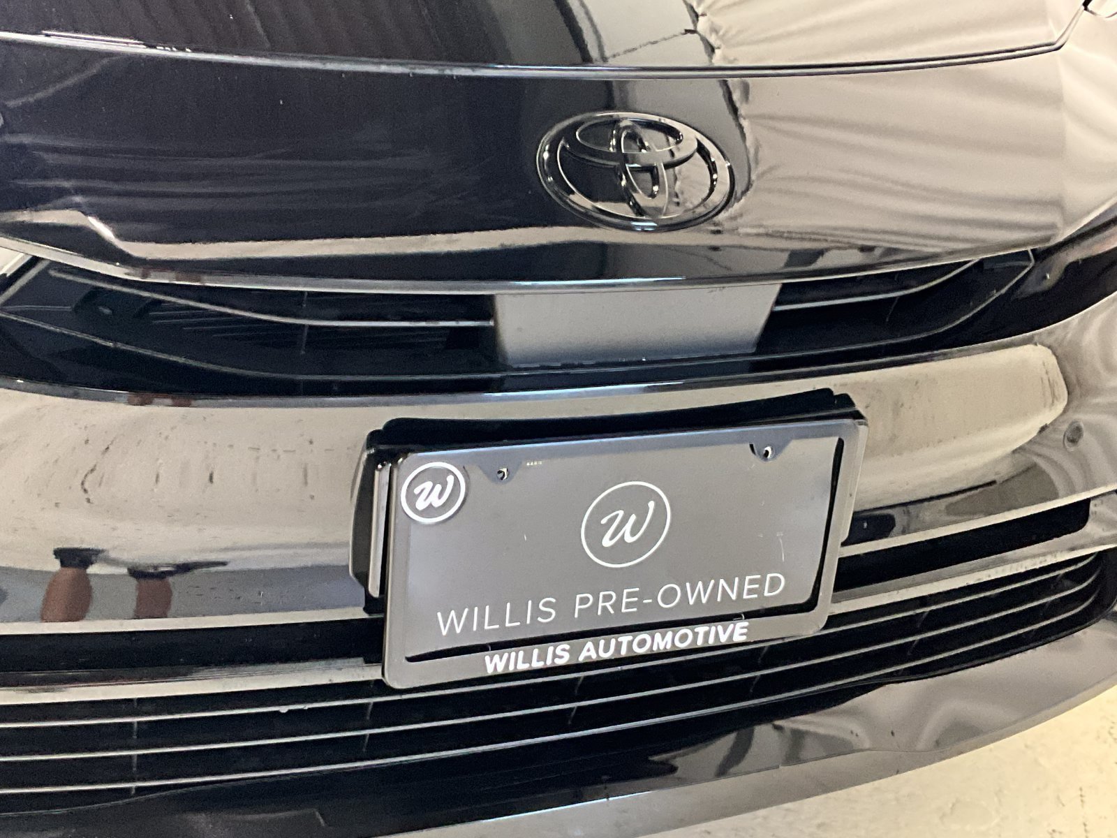 Used 2026 Toyota Prius Plug-In Hybrid FWD image 29