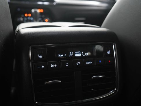Used 2023 MAZDA CX-9 Grand Touring AWD/4WD image 17