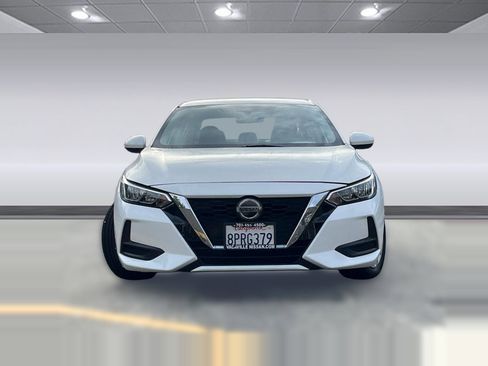 Used 2020 Nissan Sentra S image 4