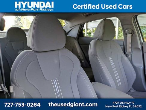 Certified 2023 Hyundai Elantra Blue image 6