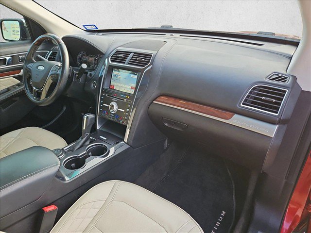 Used 2017 Ford Explorer Platinum AWD/4WD image 25