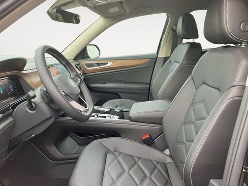 New 2026 Volkswagen Atlas SE AWD/4WD image 9