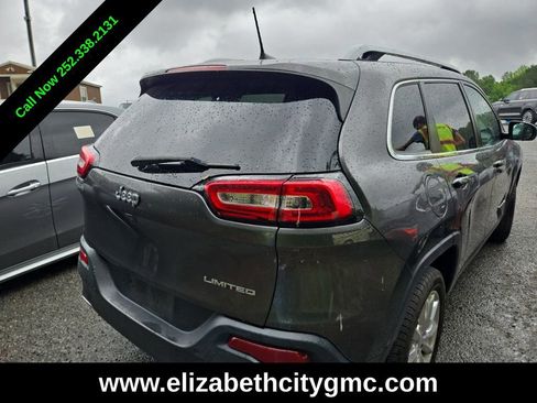 Used 2018 Jeep Cherokee Limited FWD image 4