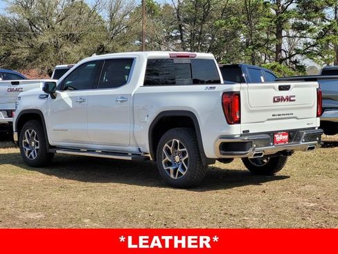 New 2026 GMC Sierra 1500 SLT AWD/4WD image 4