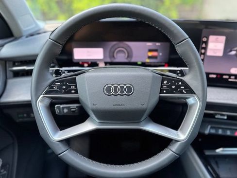 New 2026 Audi Q3 quattro 2.0T AWD/4WD image 17