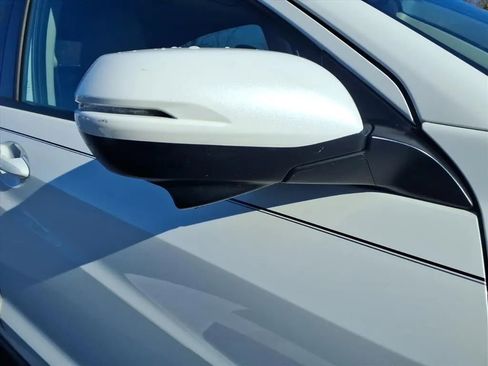 Used 2022 Honda HR-V EX image 10