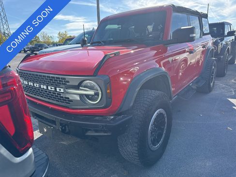 Used 2022 Ford Bronco Badlands w/ Sasquatch Package AWD/4WD image 1