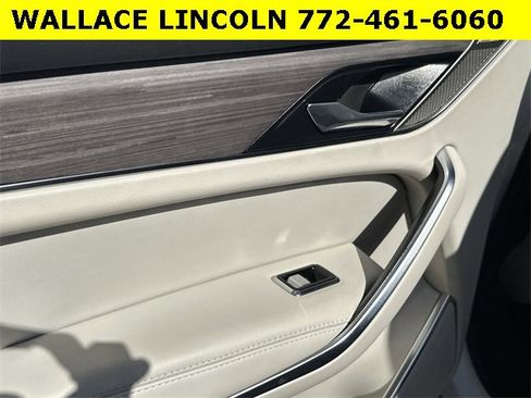 Used 2023 Jaguar F-PACE S image 12