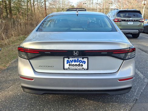 Used 2024 Honda Accord LX image 4