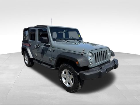 Used 2015 Jeep Wrangler Unlimited Sport w/ Quick Order Package 23S AWD/4WD image 7