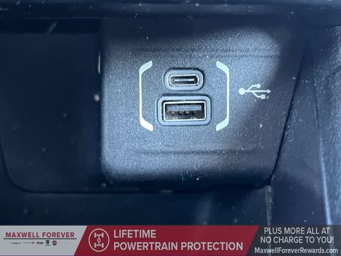 Used 2022 Jeep Compass Latitude image 6