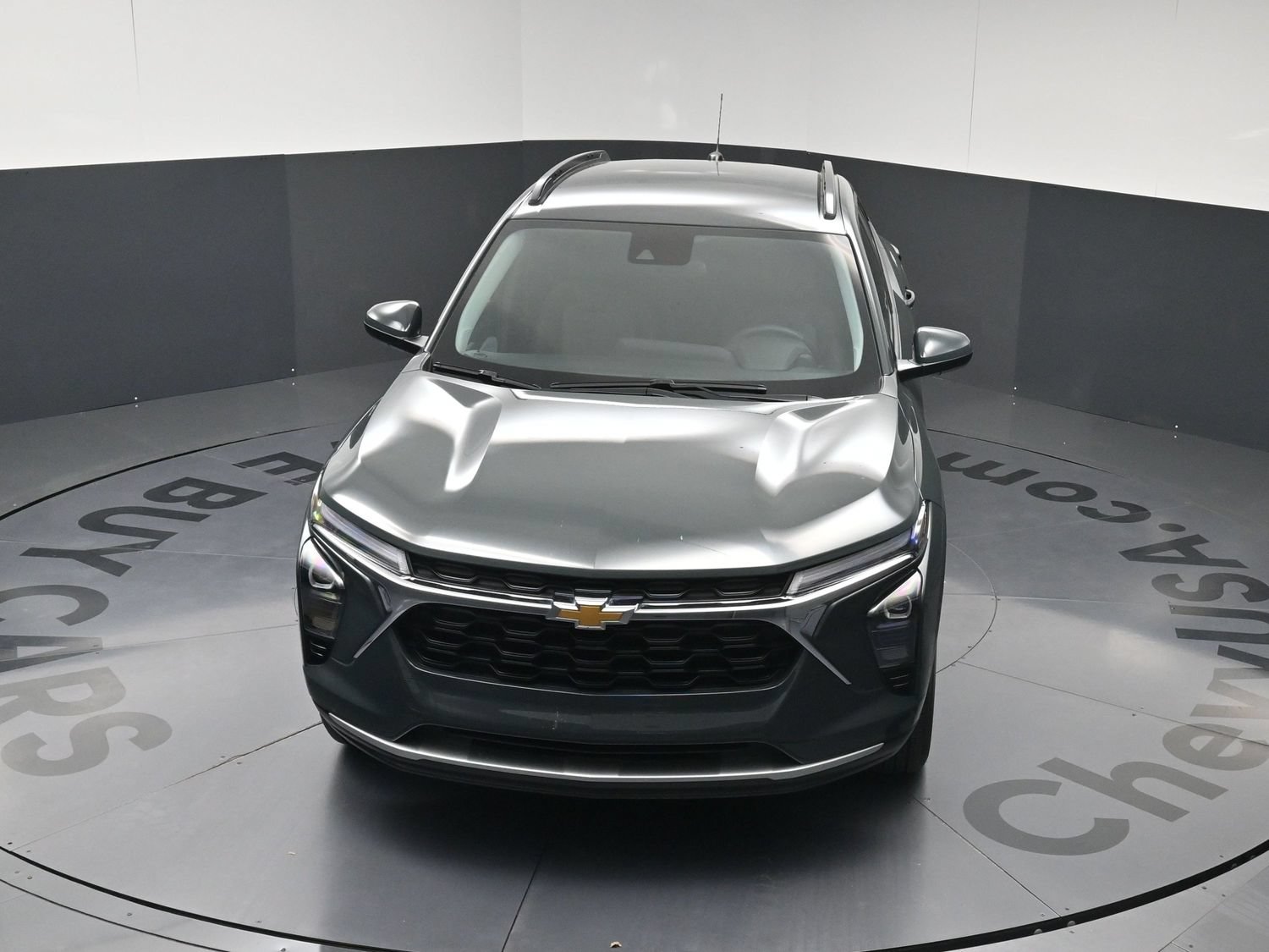 Used 2026 Chevrolet Trax LT w/ LT Convenience Package FWD image 31