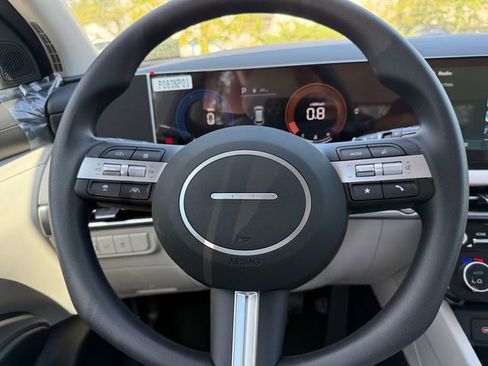 New 2026 Hyundai Tucson SEL image 18