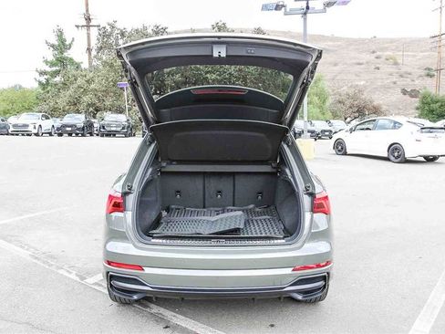 Used 2021 Audi Q3 2.0T Premium w/ Convenience Package image 25