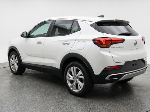 Used 2025 Buick Encore GX Preferred AWD/4WD image 6