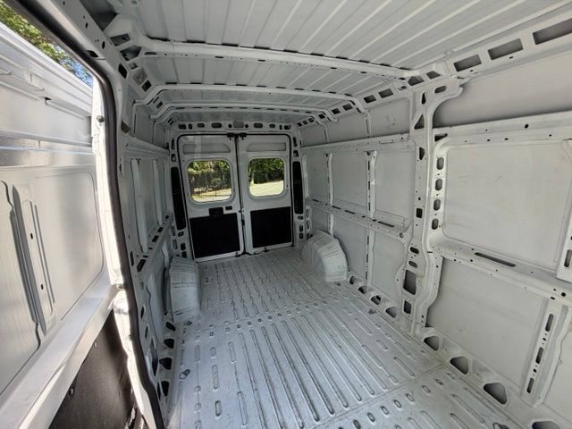 Used 2023 RAM ProMaster 2500 FWD image 19