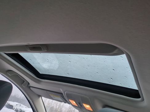 Used 2014 MAZDA MAZDA3 s Grand Touring w/ Technology Package image 21