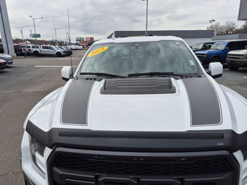 Used 2019 Ford F150 Raptor w/ Equipment Group 802A Luxury image 11